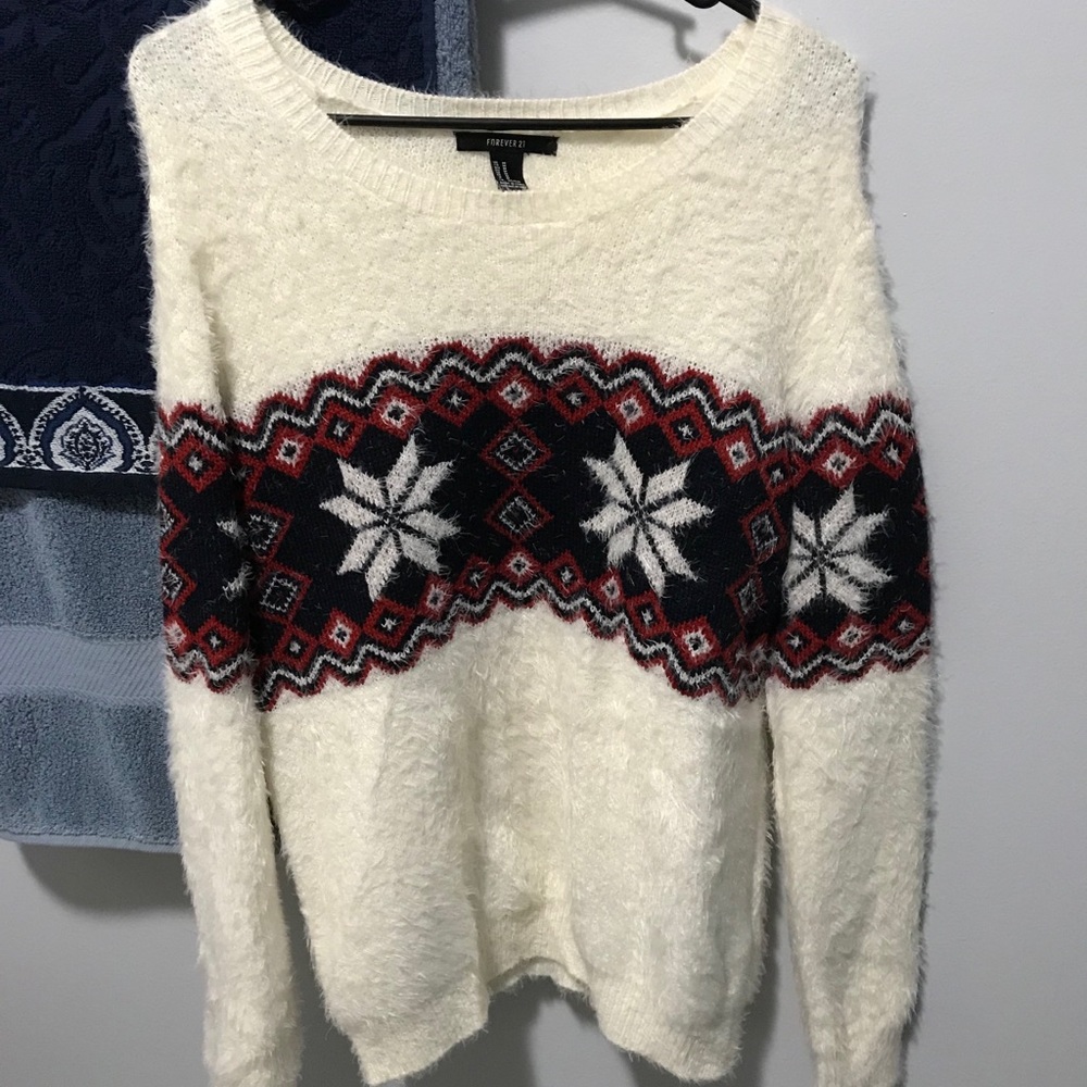Forever 21 Women’s Medium Sweater Good Condition